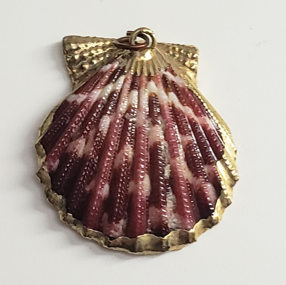 Seashell Pendant with Gold Edging. No Chain - Picture 6 of 7